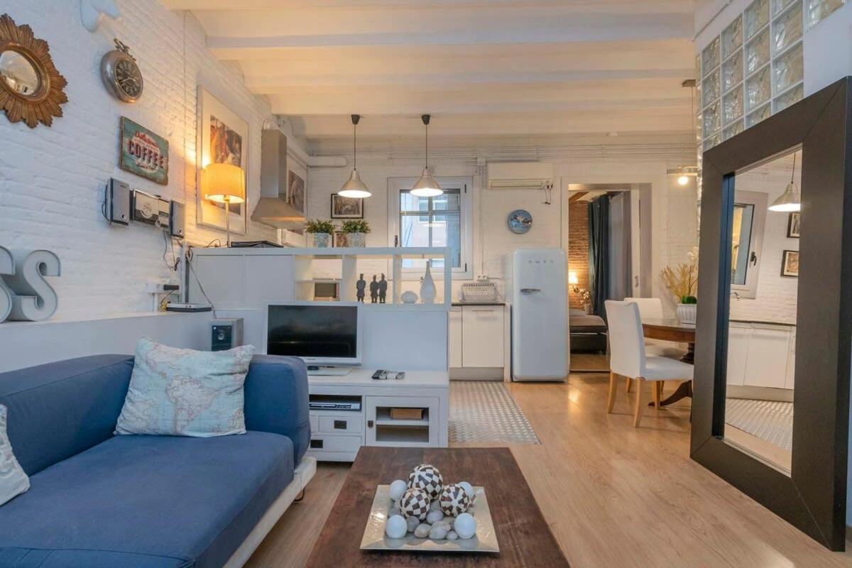 Exclusive 2 Bedroom Apartment In The City Center Barcelona Exterior photo